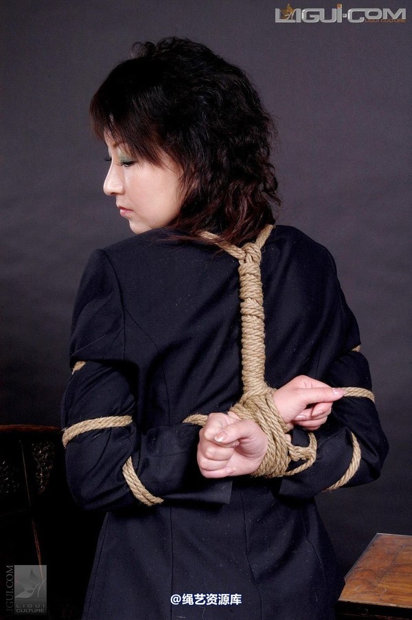 丽柜美束 - 2008-10-22 英子 第 29 张图片