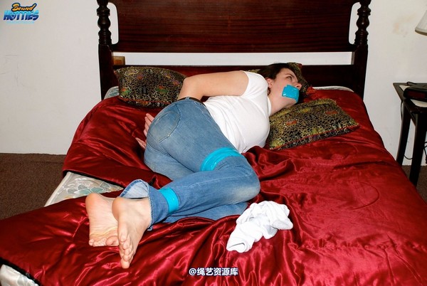 boundhotties - CLAUDIA 2 第 29 张图片