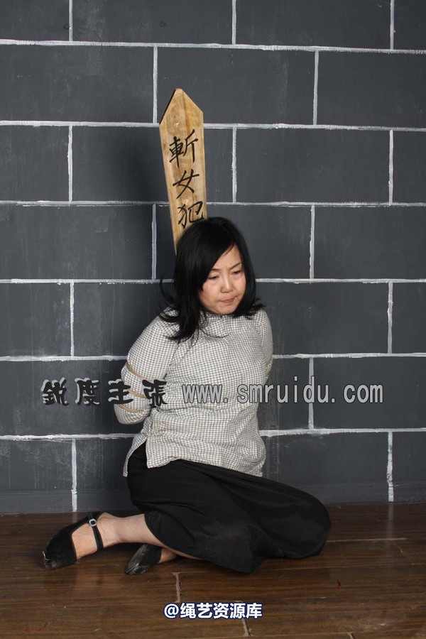 锐度主张 - 监房女犯模特：雨露 第 28 张图片