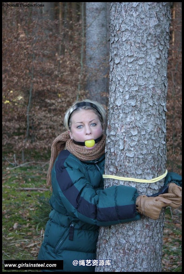 girlsinsteel - In the forest 第 32 张图片