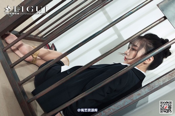 丽柜美束 - 2019-02-15 OL麻绳惩戒 王欣竹 第 85 张图片