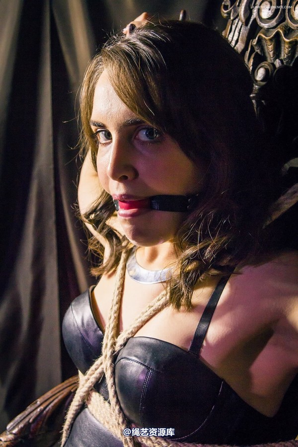 limitedaudience - 2015 freya held for ransom 第 35 张图片