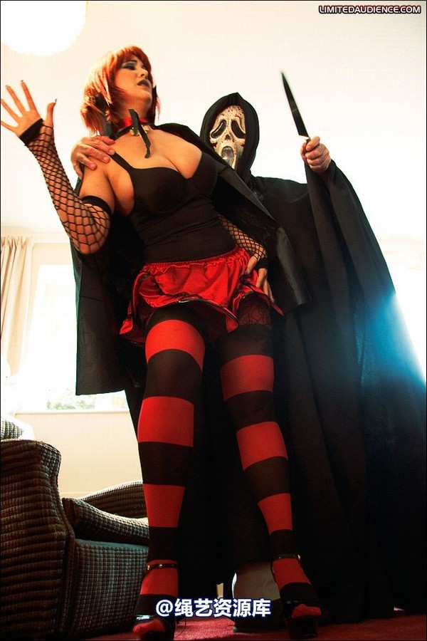 limitedaudience - 2008 elle halloween trouble 2 第 15 张图片
