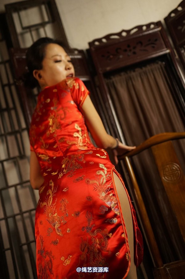 dk13美束馆 - 1.8-欢欢红旗袍b-120P 第 75 张图片