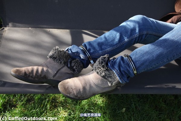 cuffedoutdoors - cod589 第 36 张图片