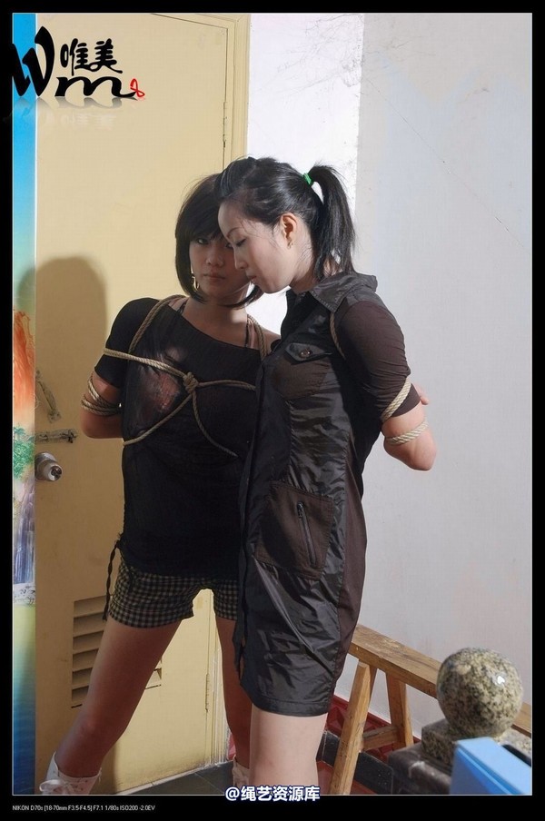唯美之家 - 2009-6-12美女KB秀之两姐妹 第 8 张图片