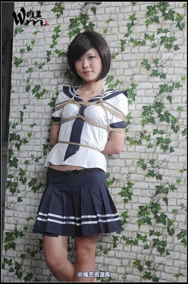 唯美之家 - 甜甜学生装2010-5-25 第 4 张图片