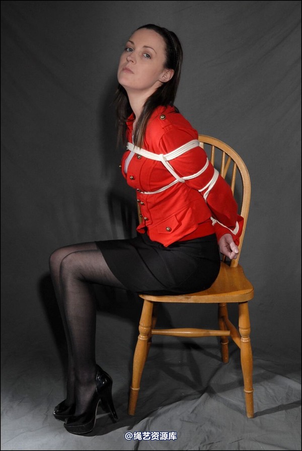 simplytied - Jinx in red jacket two 第 13 张图片