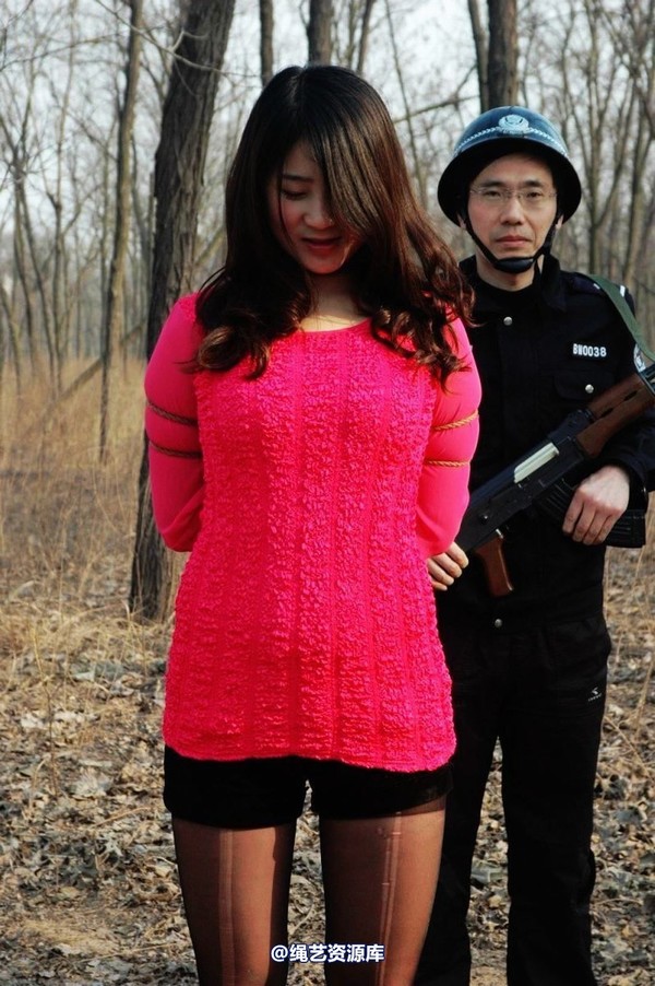 mj影视 - 2013-3-5陈沫踏青 黑丝美女最终的不归路 第 114 张图片