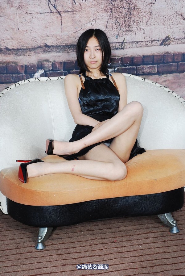 唯美之家 - 白雪试服装9 第 22 张图片