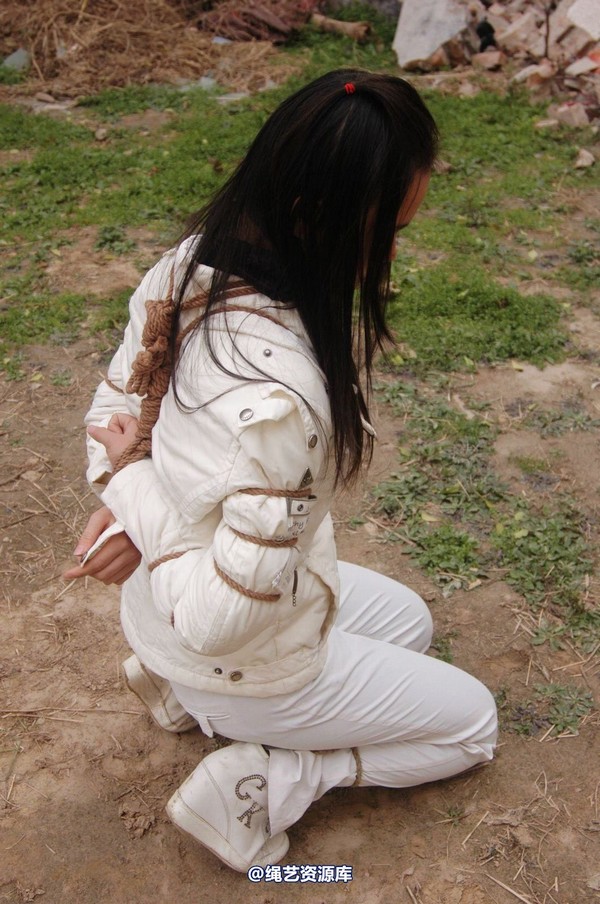 mj影视 - 安娜刑场2013-04-13 第 47 张图片