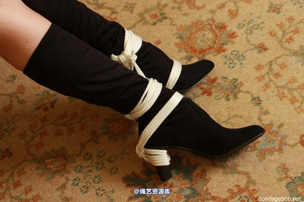 bondagebob - Ariel Tied Relaxed 第 45 张图片