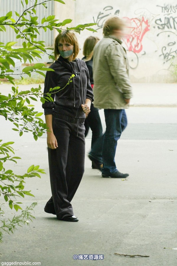 gaggedinpublic - gip071 第 11 张图片