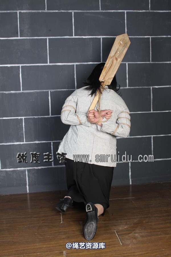 锐度主张 - 监房女犯模特：雨露 第 29 张图片