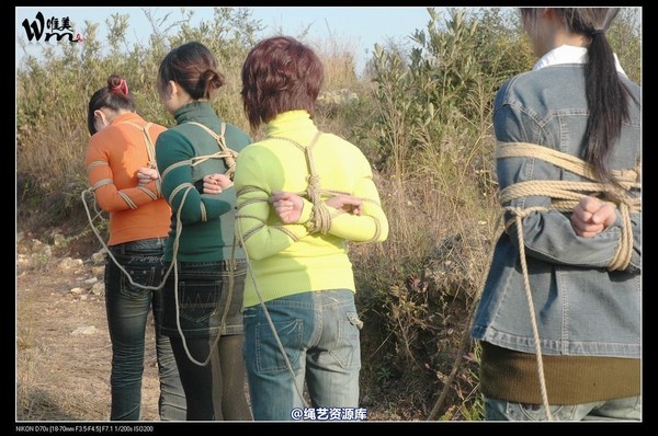 唯美之家 - 2008-11-13外拍(集体) 第 114 张图片