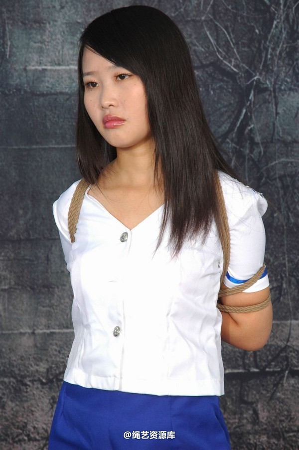 唯美之家 - 小轩制服 第 30 张图片
