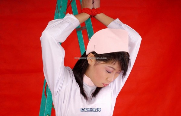 丽柜美束 - 2004-7-21 第 8 张图片