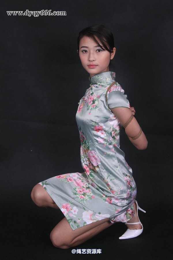 典雅倩影 - 093-忆君眼前如见君，瑶草芳兮思芬蒀 第 119 张图片