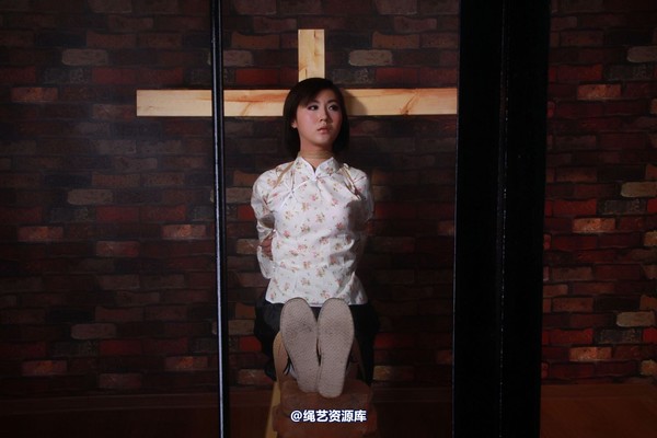 神艺缘 - 069-不听话被罚--驷马凳 第 33 张图片