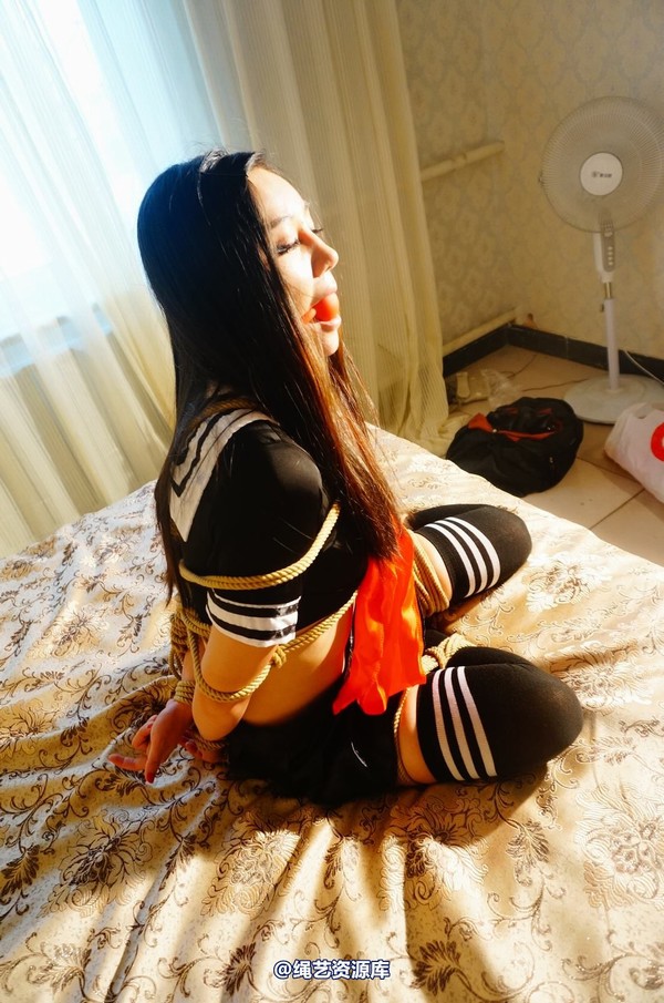 dk13美束馆 - 5.25-小溪黑色学生服5-102P 第 24 张图片