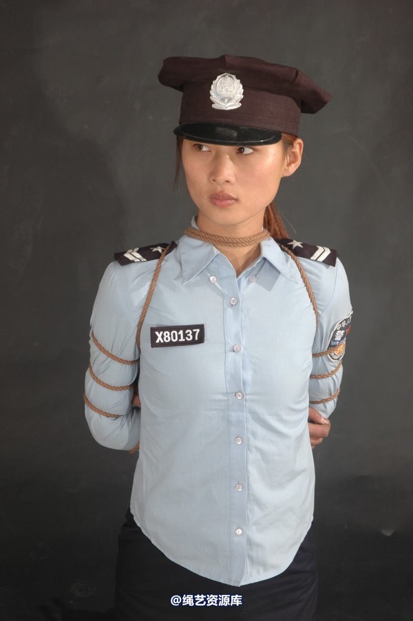 mj影视 - 倾心警服 第 105 张图片