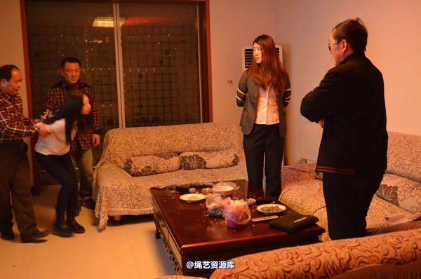 mj影视 - 一个女记者的自白2 第 227 张图片
