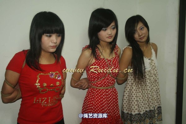 锐度主张 - 20071217第47期 佳佳，姣姣，恬恬捆绑图 第 64 张图片