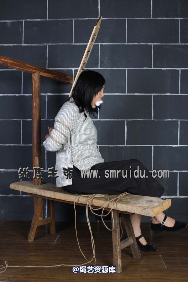 锐度主张 - 监房女犯模特：雨露 第 54 张图片