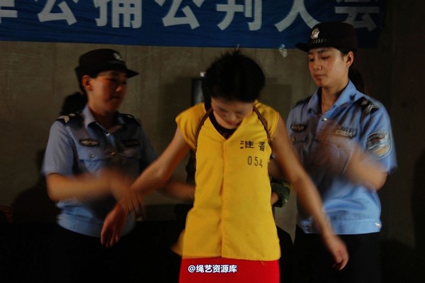 mj影视 - “XX市夏季严打活动纪实”剧照 第 7 张图片