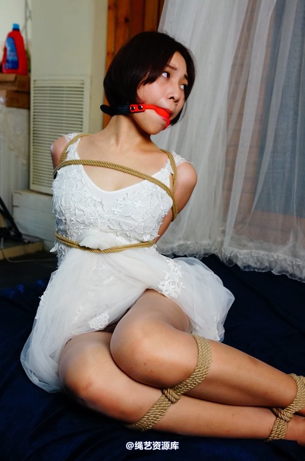 dk13美束馆 - 9.16-小仙儿白婚纱-B130P 第 2 张图片