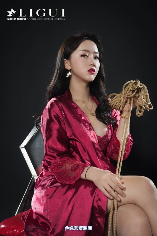 丽柜美束 - 2018-10-19 然情自缚 第 1 张图片