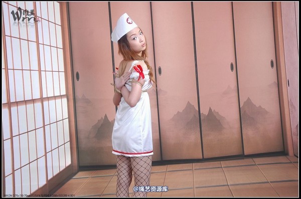 唯美之家 - 2008-11-5萱萱护士装 第 44 张图片