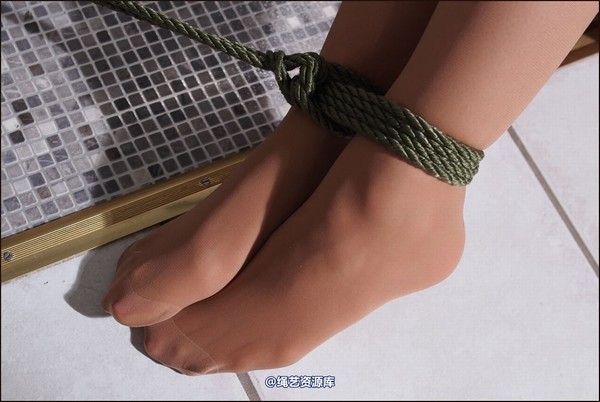 simplytied - Bathroom tied 第 27 张图片