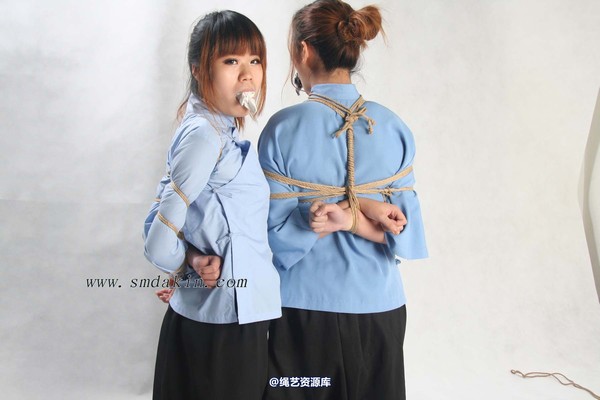 锐度主张 - 五四双人缚模特：嗨嗨 玲玲 第 21 张图片