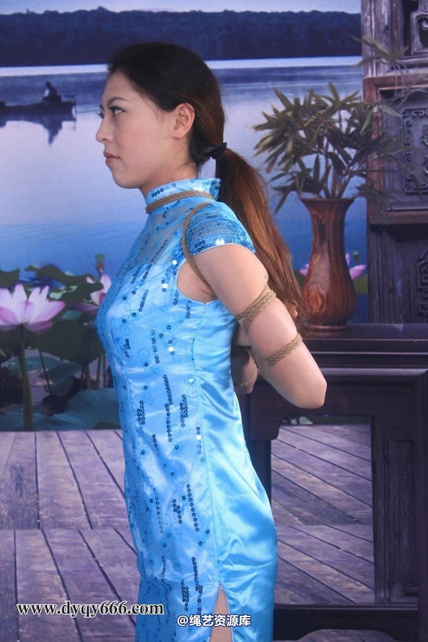 典雅倩影 - 107-瑞应金穰万万年，婷中子弟共兰秀 第 107 张图片