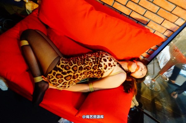 dk13美束馆 - 6.12-C果果豹纹-101P 第 76 张图片