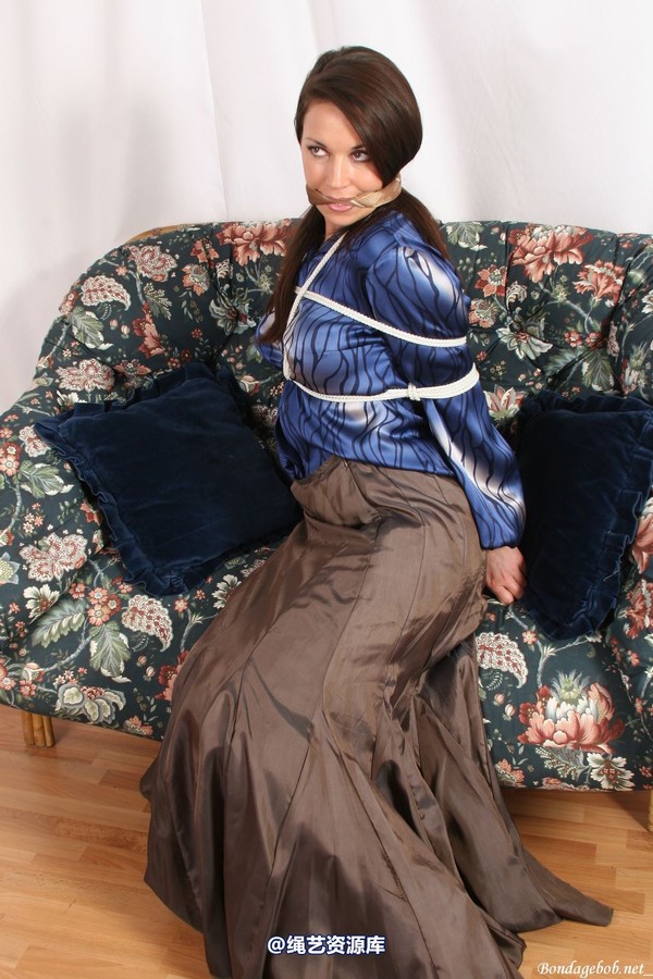 bondagebob - Olivia Skirted 第 50 张图片