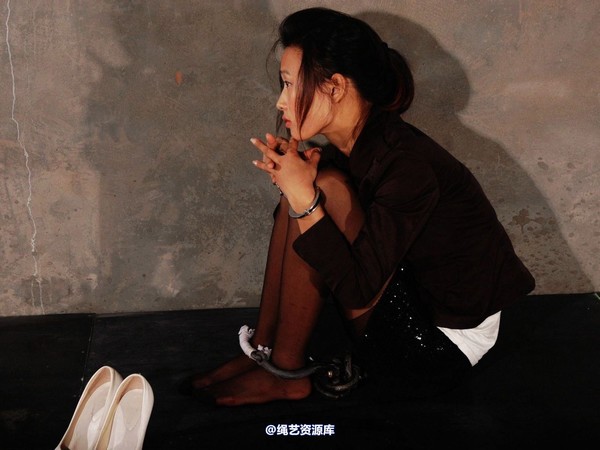 mj影视 - 倾心罪恶红唇2 第 100 张图片