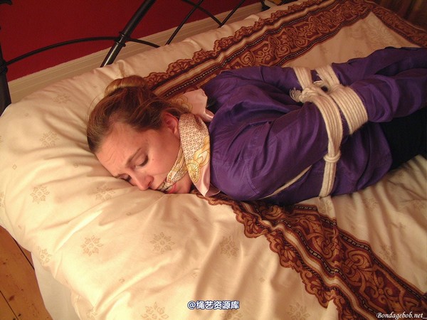 bondagebob - Ariel Tighter hogtie 第 45 张图片