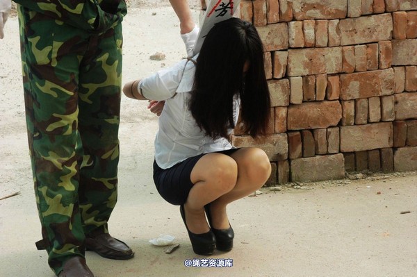 mj影视 - 血的代价刑前押送2013-08-26 第 174 张图片