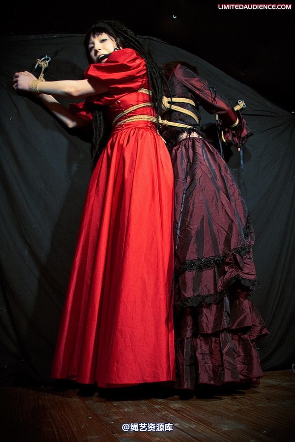 limitedaudience - 2010 catya lex eleven in the dungeon 2 第 39 张图片