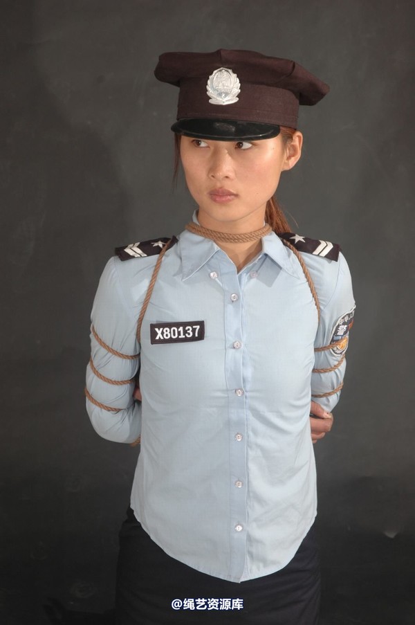 mj影视 - 倾心警服 第 104 张图片