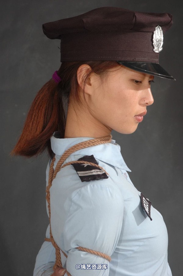 mj影视 - 倾心警服 第 127 张图片
