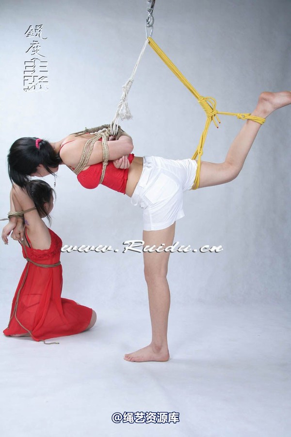 锐度主张 - 婷婷和嫣儿KB悬吊 第 104 张图片