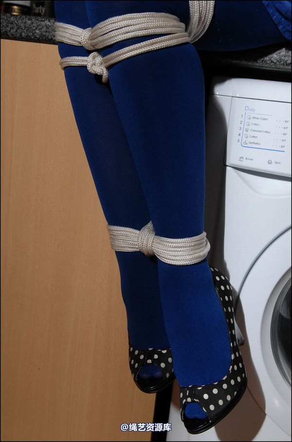 simplytied - RR is feeling blue 第 32 张图片