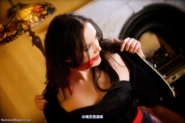 restrainedelegance - Lady Victoria Wickhampton-Smythe 第 89 张图片
