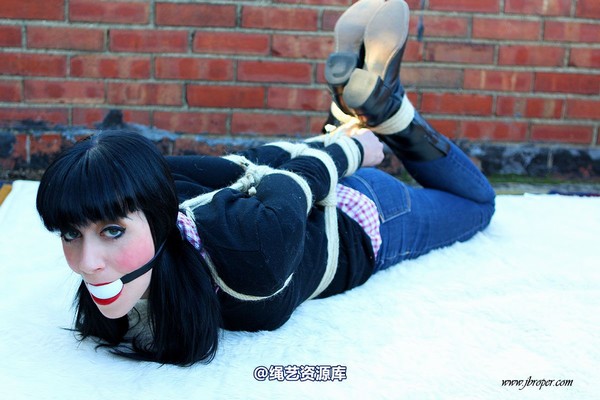 jbroper - Nyxon 2013-5 第 1 张图片