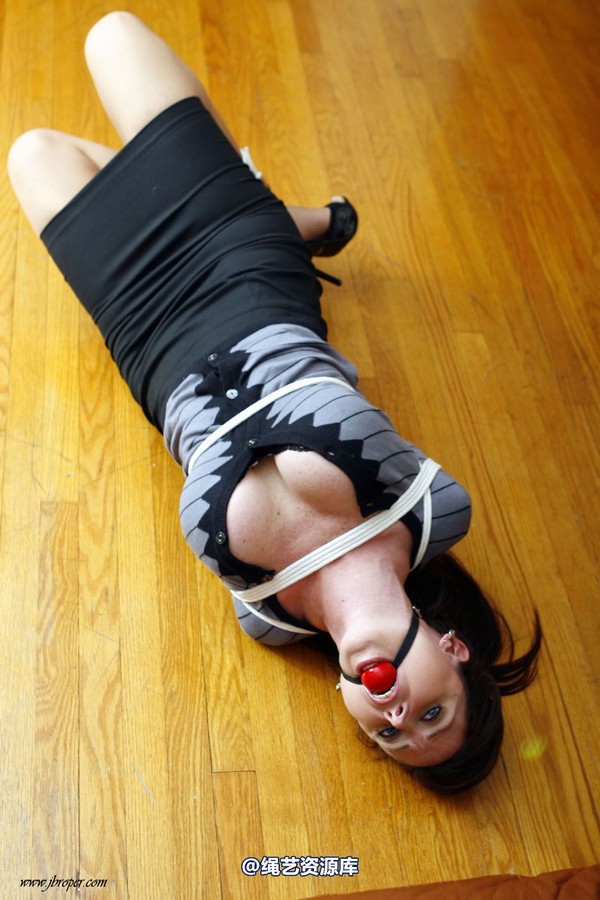 jbroper - Christina Carter 2011-2 第 36 张图片