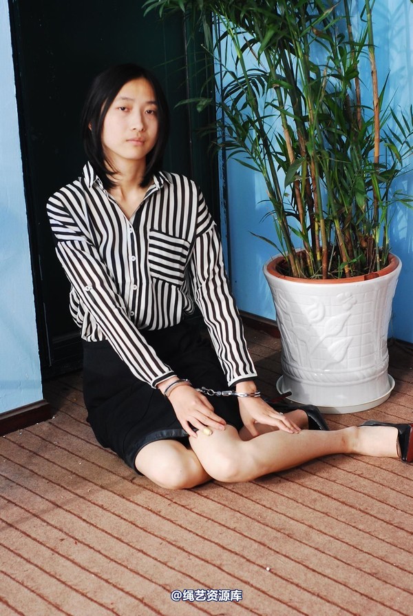 唯美之家 - 白雪试服装12 第 52 张图片