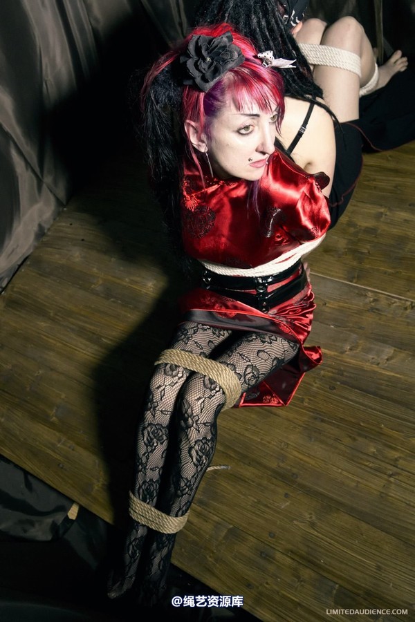 limitedaudience - 2012 beckykat loltaru back to back 第 23 张图片
